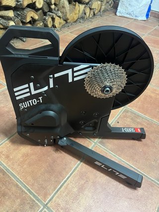 Rodillo Elite Suito-T en perfecto estado