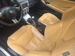 Alfa Romeo GT 2004