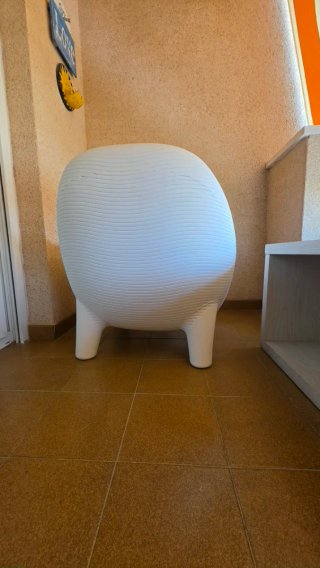 2 Sillones de resina blancos para exterior