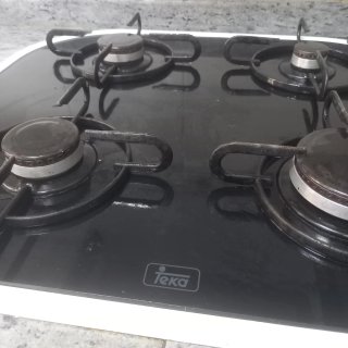 Placa de gas TEKA 4 fuegos más Horno TEKA