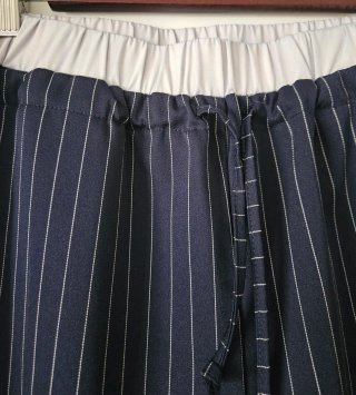 Pantalón ancho rayas diplomáticas Talla M