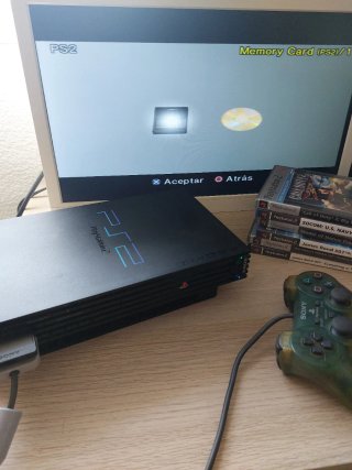 Lote PS2: Consola, Mando, Juegos y Memoria