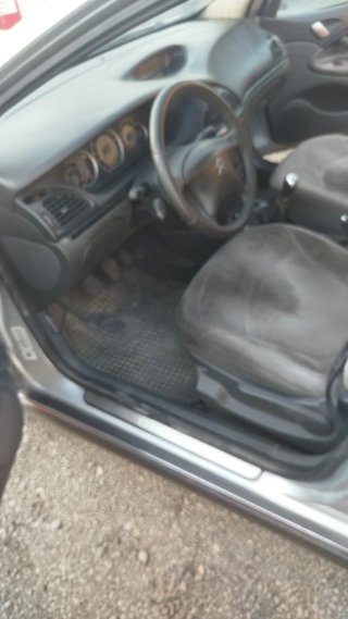 Coche en perfecto estado precio 1850