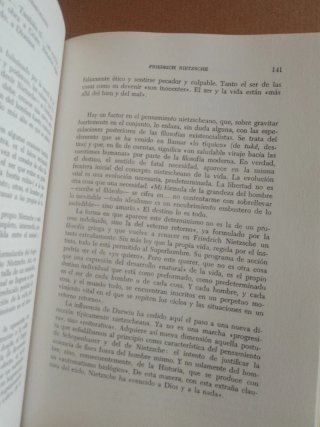 FORJADORES DEL MUNDO CONTEMPORÁNEO