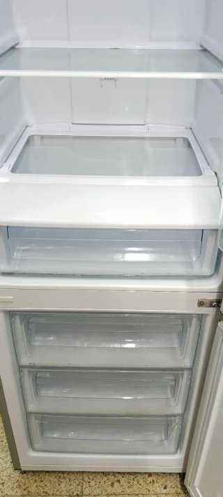 NEVERA COMBI SAMSUNG NO FROST ENERGÍA A+