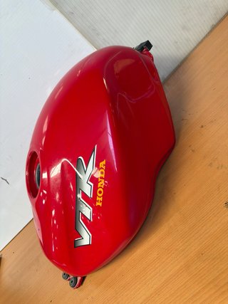 Depósito Gasolina Honda VTR 250 (2005)