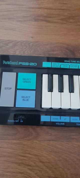 Teclado Yamaha PSS-20 Vintage