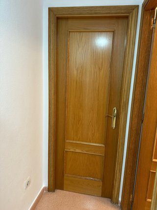 Puerta de madera 72cm