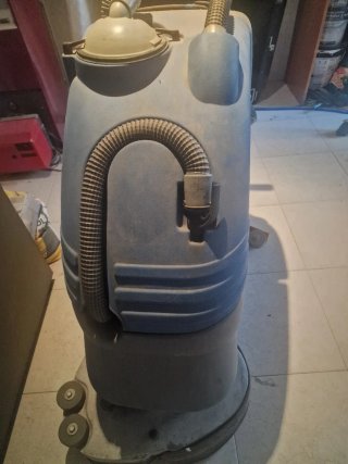 Fregadora industrial Floorpul Ruby 55E