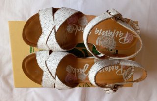 Sandalias Panama Jack blancas