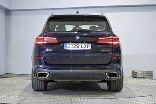 BMW X5   xDrive40i