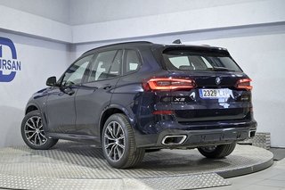 BMW X5   xDrive40i