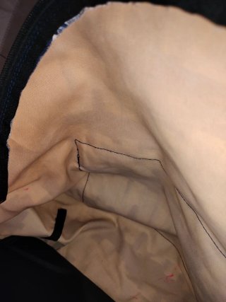Mochila Eastpak azul y blanca