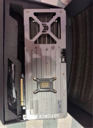 ASUS TUF Gaming RTX 5080