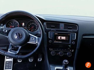 Volkswagen Golf GTI 2.0 TSI 220CV BMT