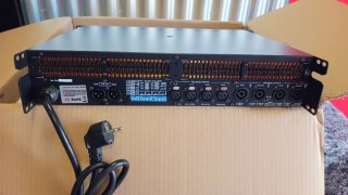 Amplificador de potencia FP-10000Q