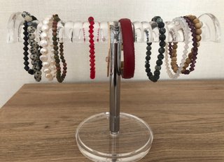 Porta pulseras acrílico