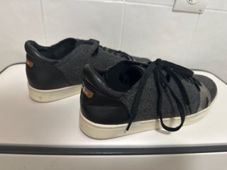 Zapatillas Calvin Klein grises y negras
