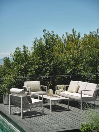 Conjunto Muebles Jardín: Sofá, Sillones y Mesa