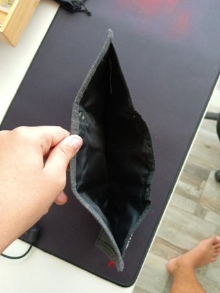 Cartera Eastpak gris oscuro