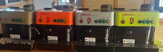 Máquina de café en grano RHIODORO.