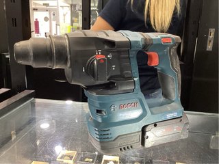 Kit Herramientas Bosch (Taladro y Amoladora)