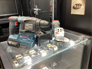 Kit Herramientas Bosch (Taladro y Amoladora)
