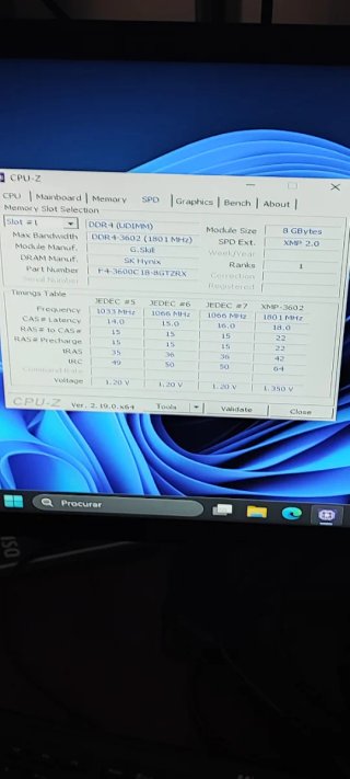 Memória RAM DDR4 G.SKILL TridentZ RGB 16GB