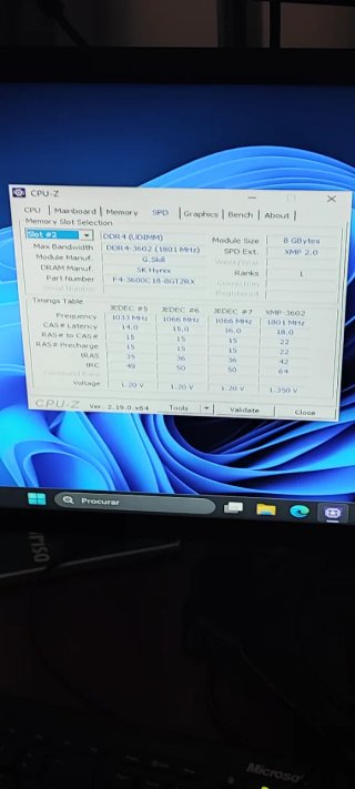 Memória RAM DDR4 G.SKILL TridentZ RGB 16GB