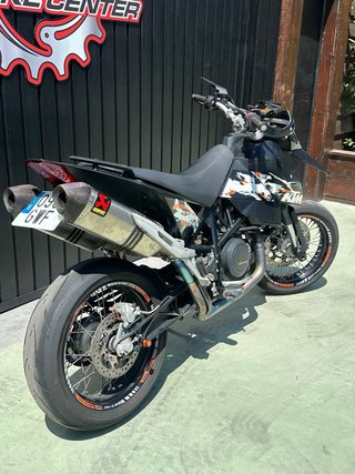 KTM 690 SM 2010