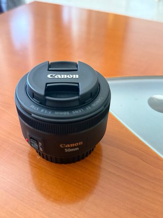 Canon EOS 80D + Lentes 18-55mm, 55-250mm, 50mm