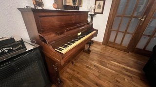 Piano Pleyel París siglo XIX, hacia 1850