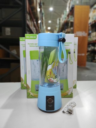 Batidora Portátil Azul con Frutas