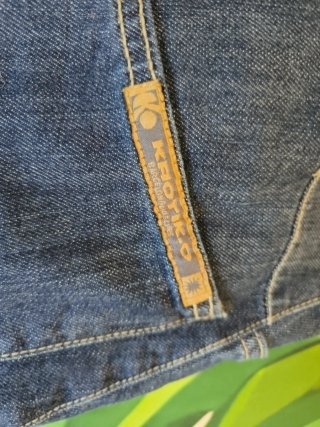 Pantalón corto tejano "cagao" (tiro largo)