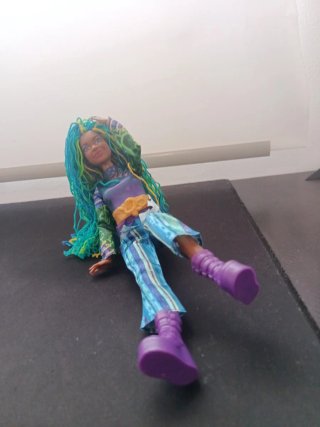 Descendientes Uma Barbie