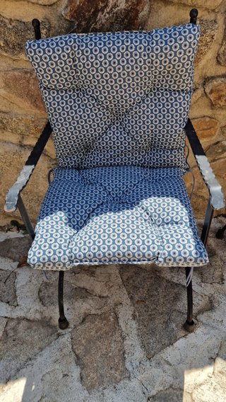 Conjunto 4 sillas forja maciza con cojines