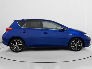 Toyota Auris 1.8 Hybrid Active 100 kW (136 CV)