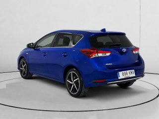 Toyota Auris 1.8 Hybrid Active 100 kW (136 CV)