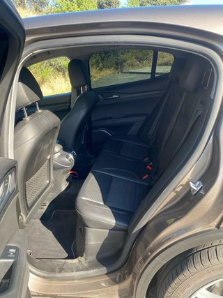 Alfa Romeo Stelvio 2019
