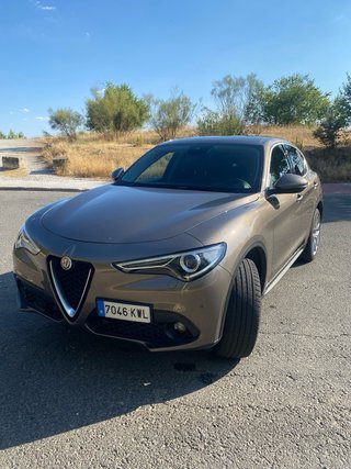 Alfa Romeo Stelvio 2019