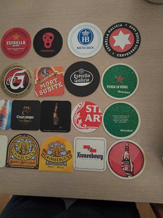 Set di 26 sottobicchieri per birra