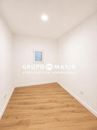 Piso en venta en La Prosperitat en Barcelona