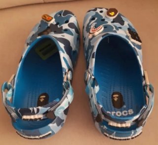 Crocs Bape Talla 43 Camuflaje Azul