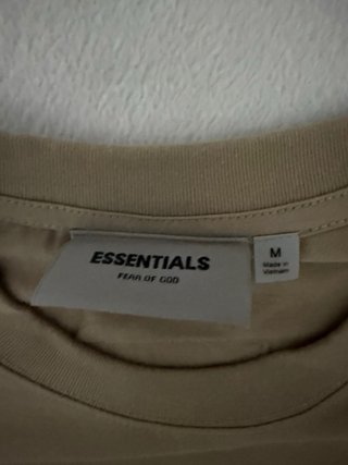Camiseta Essentials Beige