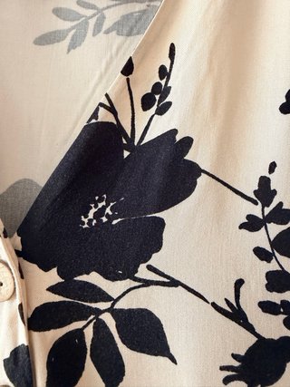 Vestido corto estampado floral