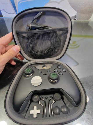Mando Xbox Elite Series X