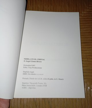 Libro: Niebla en el Cristal.