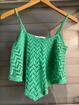 Top verde crochet talla S