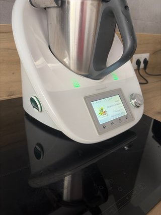 Thermomix TM5 con Accesorios