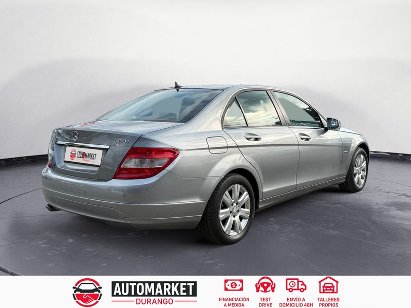 Mercedes-Benz Clase C 2010, foto 7